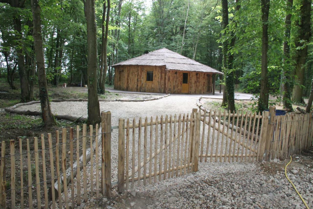 Ferienwohnung L'Isba Des Bois, Hors Du Temps Janvry  Exterior foto